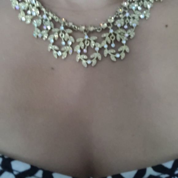 New rhistone necklace  beautiful New color go - Picture 4 of 4